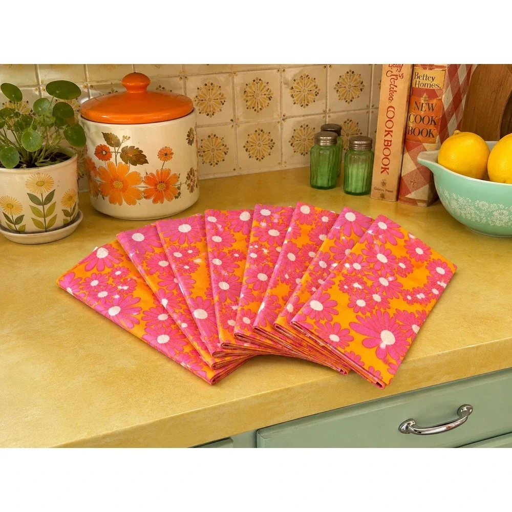 Vintage Napkins Orange Pink White Set of 8 Psychedelic Floral Daisy Retro 70s
